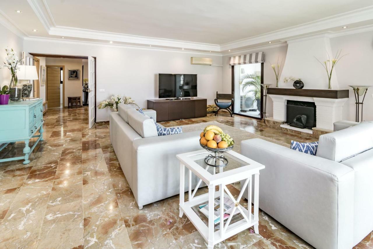 Villa Casakhan, Beautiful Luxury Villa, Marbella Exteriér fotografie