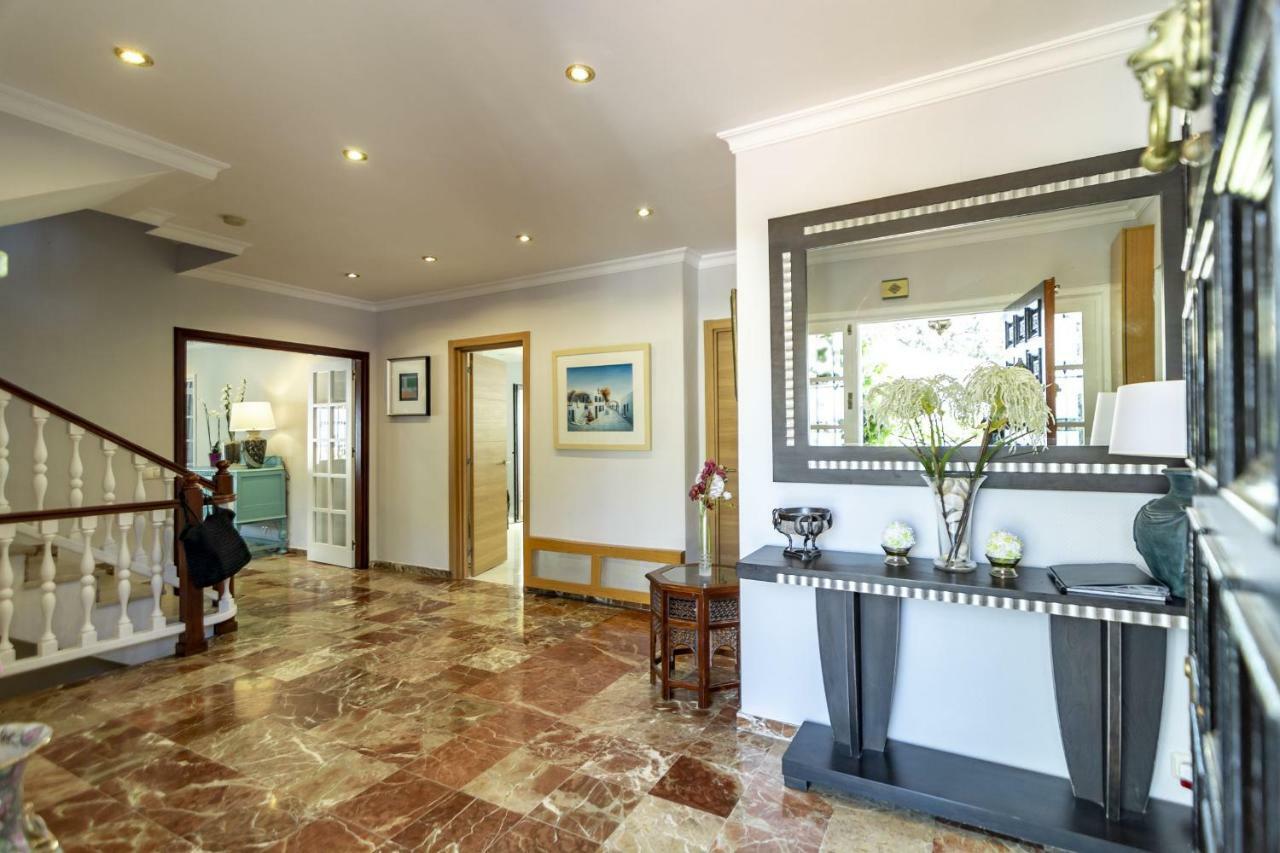 Villa Casakhan, Beautiful Luxury Villa, Marbella Exteriér fotografie